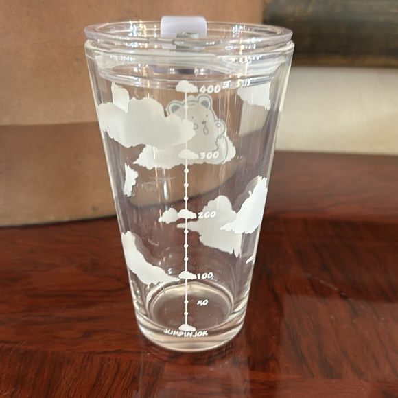 *NEW* Cloud and Bear Glass Cup with Lid & Straw - Picture 7 of 9
